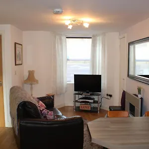 Cadame Apartment